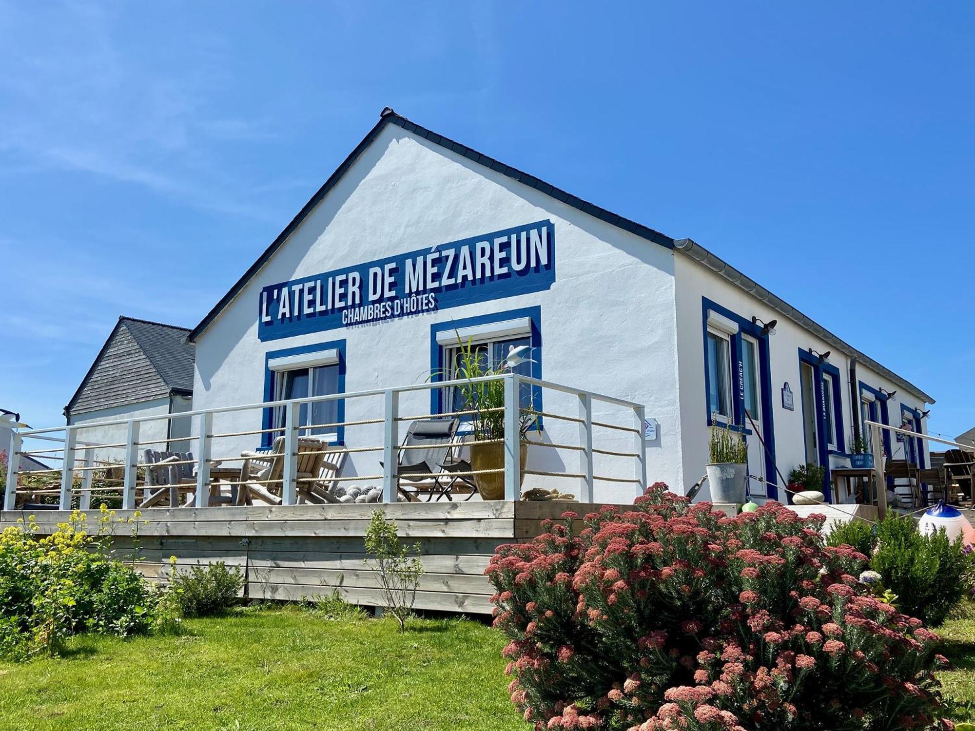 L'Atelier De Mezareun Bed & Breakfast Ushant Exterior photo
